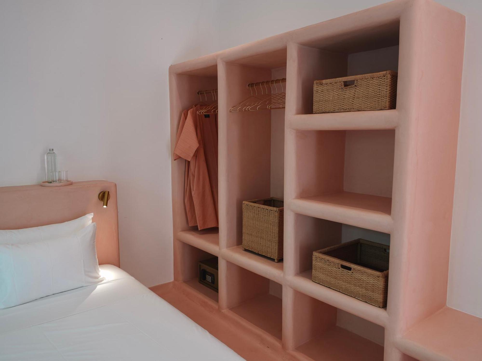 Animals Hotel Ahangama Phòng bức ảnh