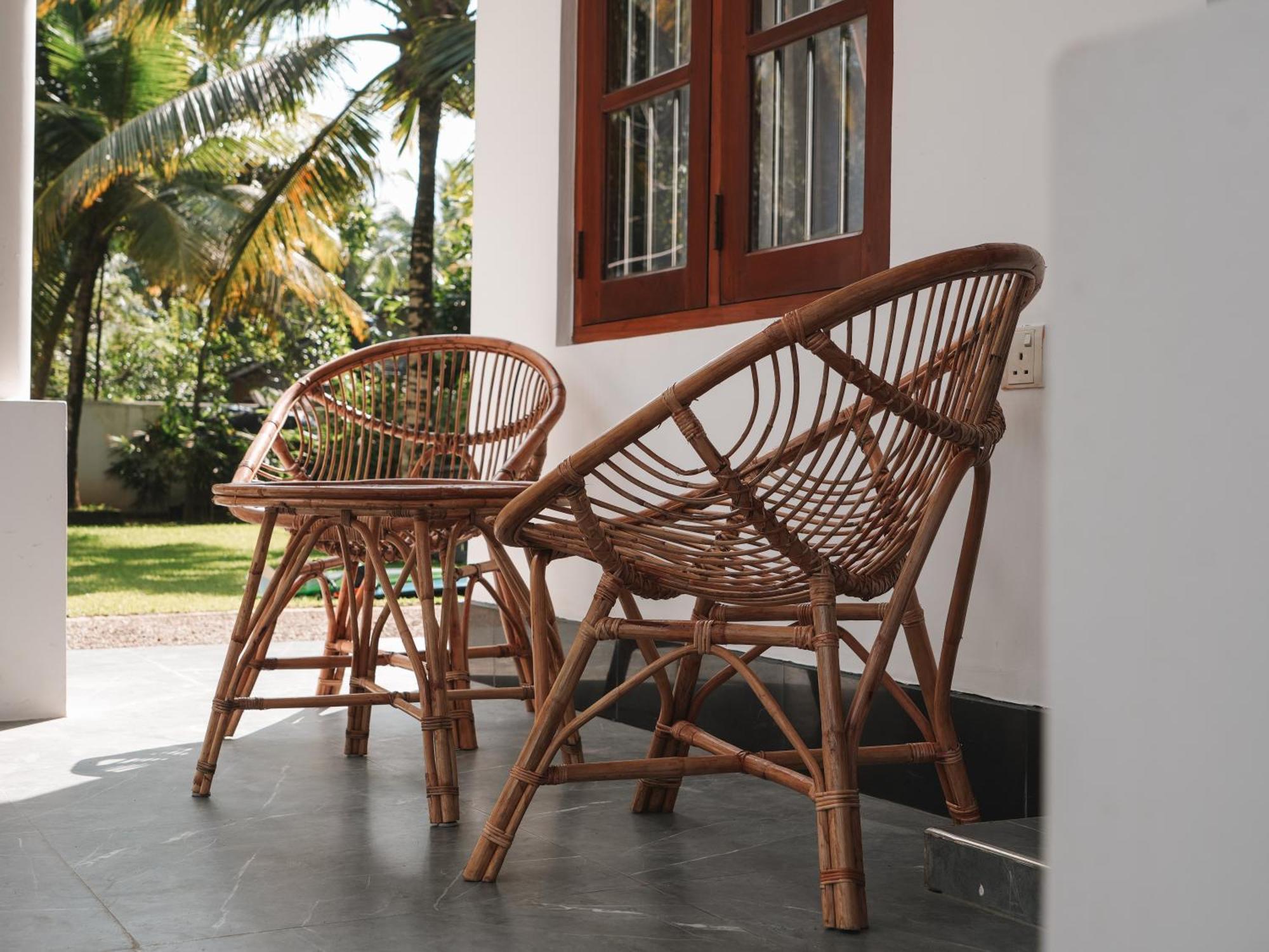 Animals Hotel Ahangama Phòng bức ảnh